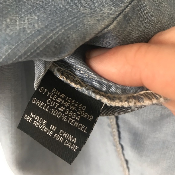 Velvet Heart Sleeveless Chambray Printed Top M EUC - Picture 4 of 4